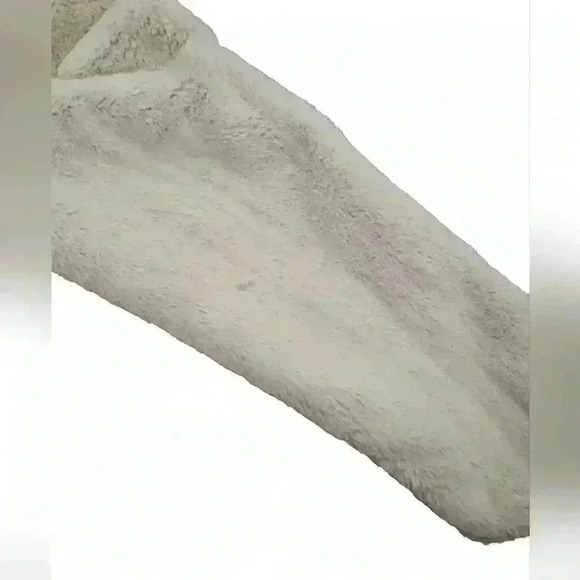 Nike Essentials Women's Off White Faux Fur Plush Large Logo Full Zip Jacket S - Picture 15 of 15